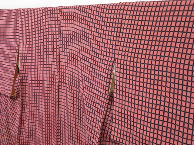 1130T02z810 Vintage Japanese Kimono Silk KOMON Pink Lattice