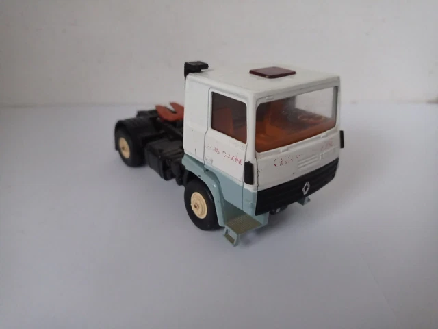Eligor 1/43 – Renault R380 – Bourgey Montreuil International – Réf 4107 – Blanc