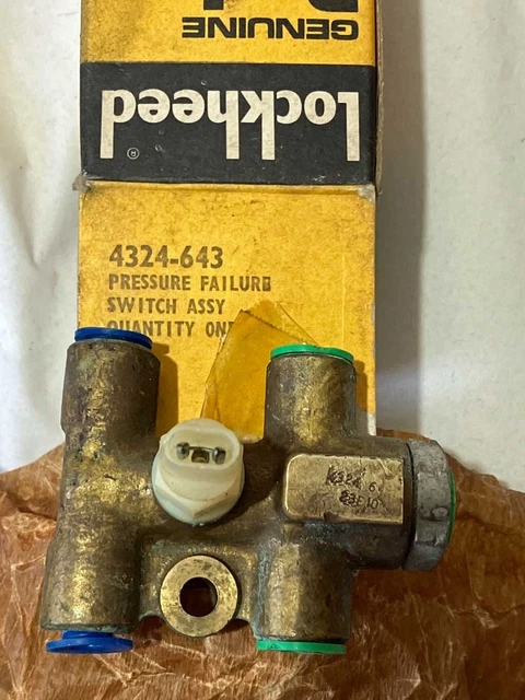 LOCKHEED 4324-643 PRESSURE Failure Switch (PDWA) for Tandem Braking ...