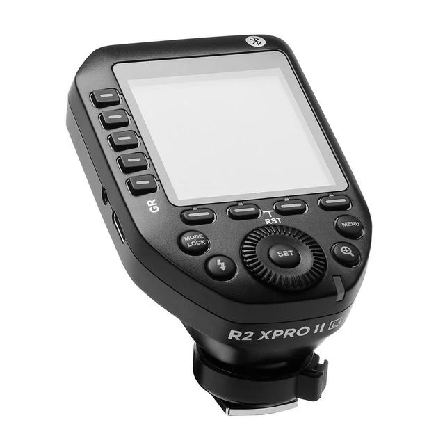 Flashpoint R2 XProL II 2.4GHz TTL Wireless Flash Trigger for Leica Cameras 2