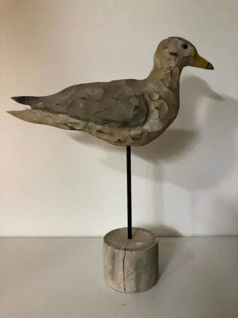 Vintage Art Wood Carved Seagull gull Bird on Small Stump Nautical Seaside Beach