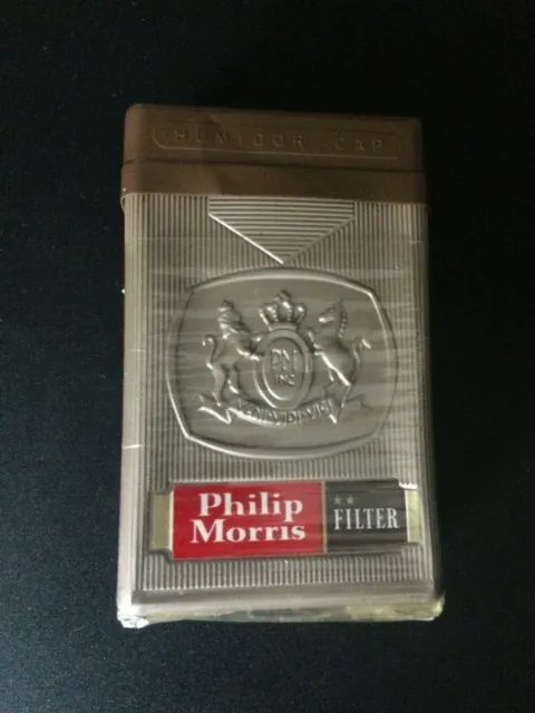 Ancien paquet de PHILIP MORRIS rigide  pour collection !
