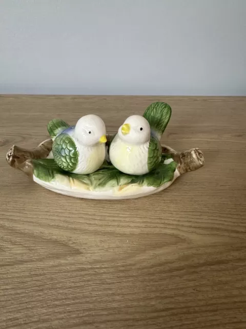 Vintage Bird Salt And Pepper Shakers Ceramic