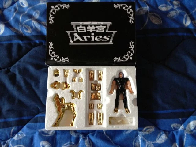 SAINT SEIYA VINTAGE FR Chevalier d'or du BELIER Aries Mu