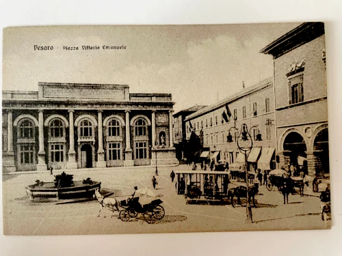 PESARO PIAZZA VITTORIO EMANUELE FP CARROZZE con cavalli