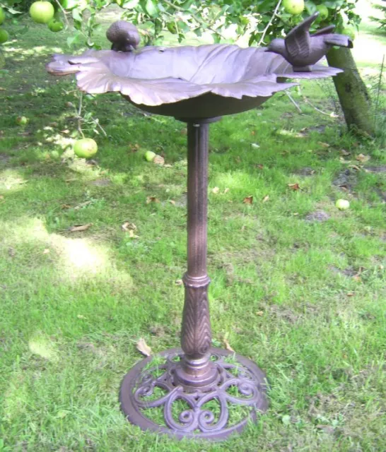 Grand Abreuvoir Piscine pour Oiseaux Style Antique Décoration de Jardin de Fonte