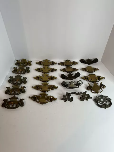 Vintage Dresser Drawer Pulls Metal Preowned Lot Of 20