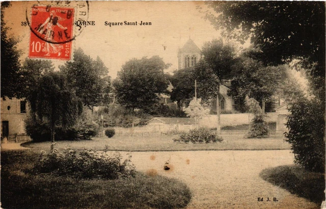 CPA CHALONS-sur-MARNE - Square St-JEAN (742325)