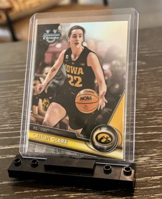 2025 TOPPS BOWMAN U Chrome Caitlin Clark Refractor Iowa Hawkeyes 20.00