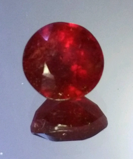 Rubis Naturel Cabochon 14,53 Carats - Madagascar, Neuf Sans Emballage