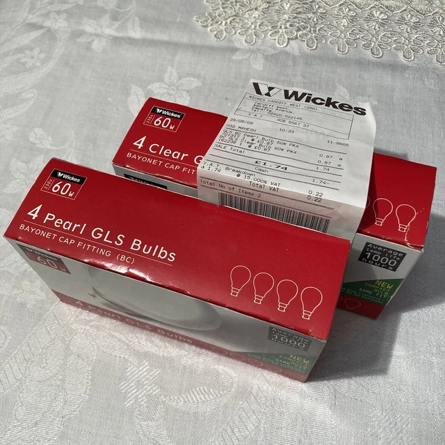 WICKES 60W GLS Electric Light Bulbs New 2 Packs of 4 1 Clear