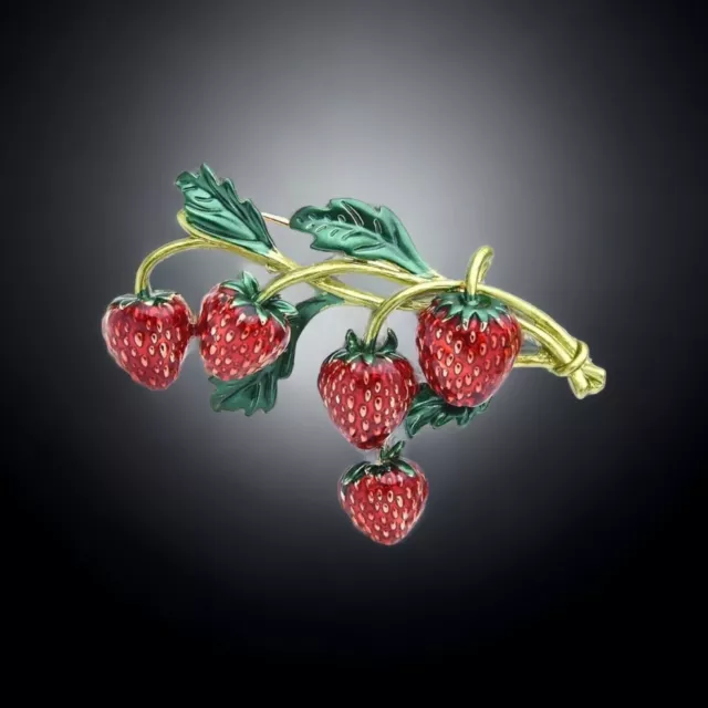 Fashion Brooch Jewelry Sweet Strawberry Flower Gold Tone Alloy Pin Corsage Gifts