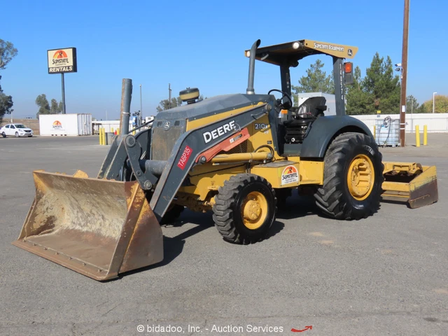 2015 John Deere 210K 4WD Skip Loader Box Scraper Landscape Tractor