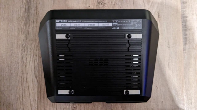 Netgear Nighthawk RAX120 (AX12/AX6000) router WiFi 3