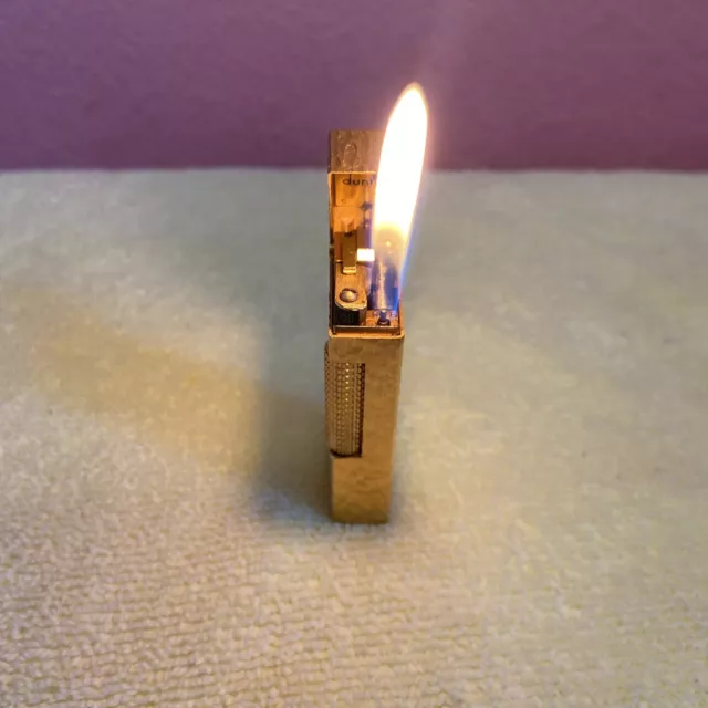 Dunhill Rollagas Lighter Gold Plated with Fine Bark Pattern-working