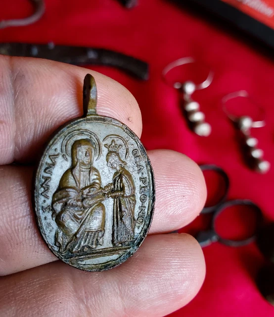 1600s French Jesuit fur trade ~ St. Anne / St. Francis De Sales Medal