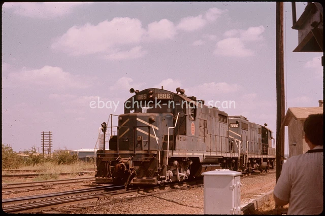 Original Slide Missouri Pacific MoPac MP 1886 GP18 Fort Worth TX 1977
