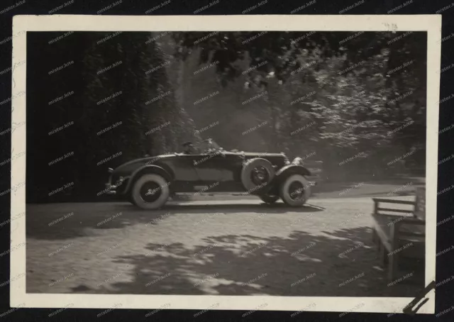 Automobil-kfz-oldtimer-Auto-natur-ausflug-1930 jahre-