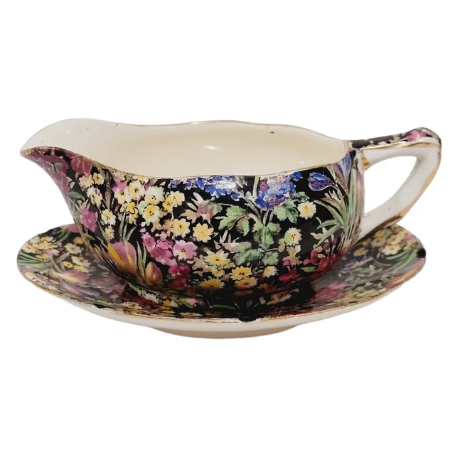 Royal Winton Sauce / Gravy Boat & Under Plate Black Crocus Triumph Grimwades