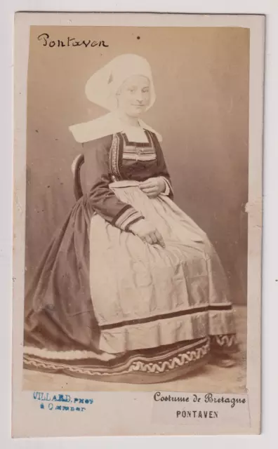 CDV Villard à Quimper - Costume de Pont-Aven - Vintage albumen print c.1868