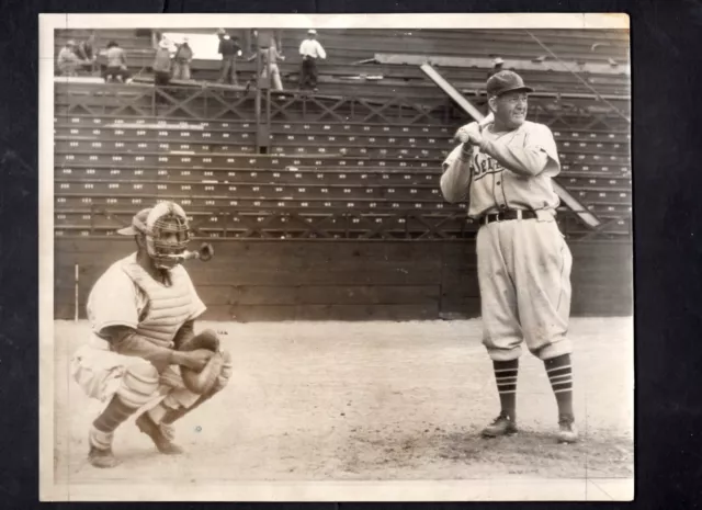 Rogers Hornsby  takes batting practice Vera Cruz Mexico 1944 Press Photo