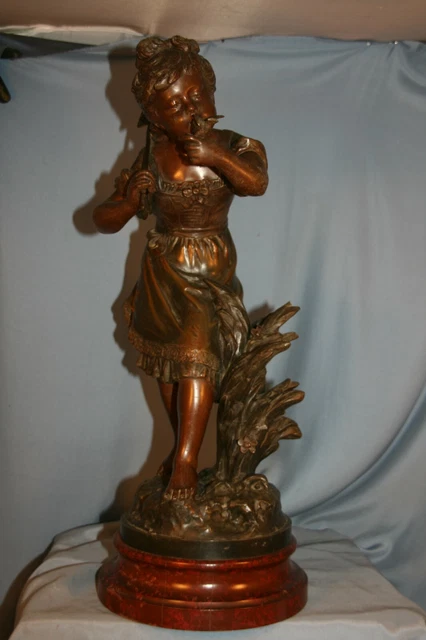 statue statuette figurine en régule jeune fille  Auguste Moreau