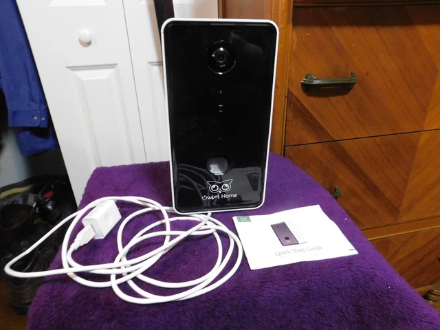 Cámara para mascotas Owlet Home 1080p con dispensador de golosinas video en vivo, visión nocturna automática