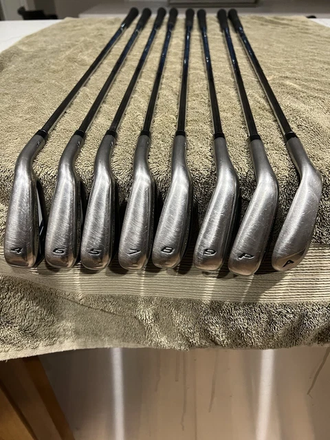 Taylormade Speedblade iron set 4-AW Uniflex HL  (8 clubs)