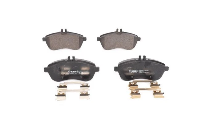 Bosch Kit pastiglie freno a disco 0 986 494 593 per Mercedes classe W212 W204