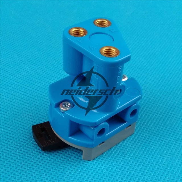 Brand NEW FESTO SV-3-M5 6817 Front Panel Mount Valve