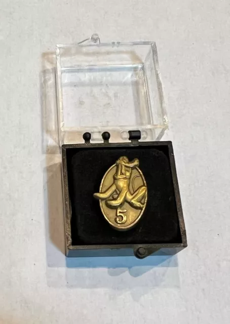 Disney Cast Member Service Award Pin - 5 Five Years Pluto Bronze Pin