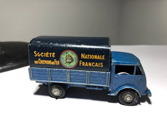 Dinky Toys - 1:43 - dinky Camion baché Ford SNCF 25JB