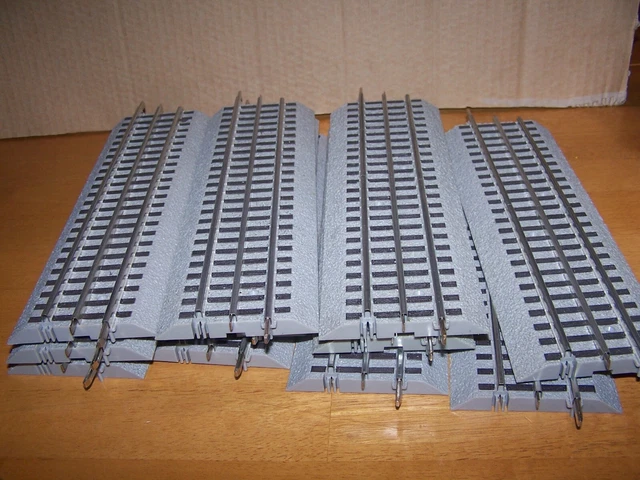 11-lionel fastrack lot 10 inch straight track o gauge 3 rail