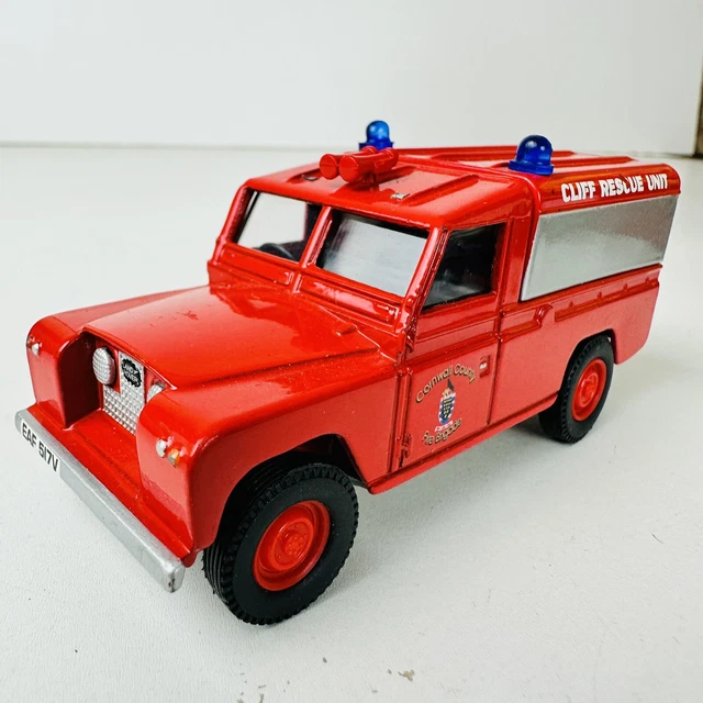 CORGI 1:43 SCALE Cliff Rescue Unit Diecast Land Rover Model *Damaged* £ ...
