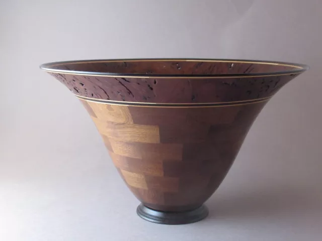 Gary Medearis Artist Signed Wood Turned Segmented Bowl