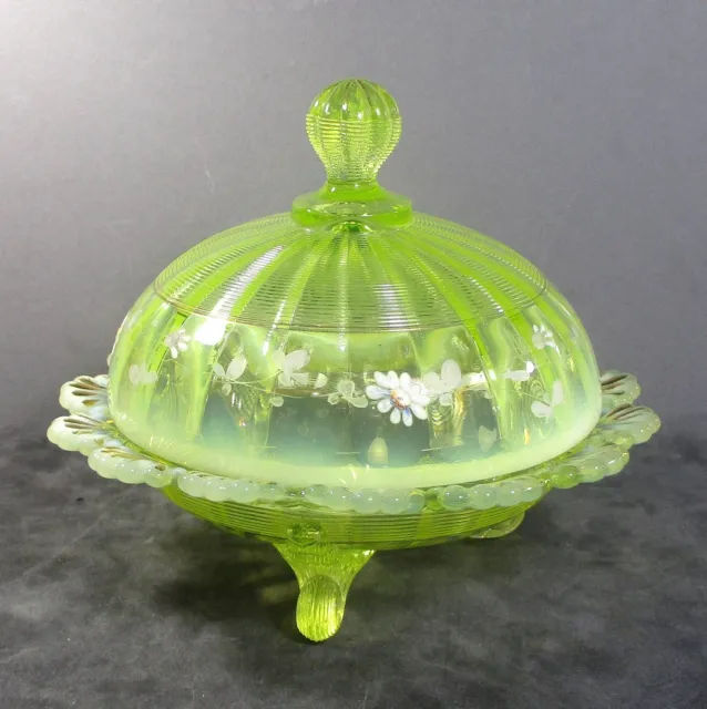 Hand painted yellow-green 3 foot vaseline glass dish/bowl w cover 6"x7" 05A
