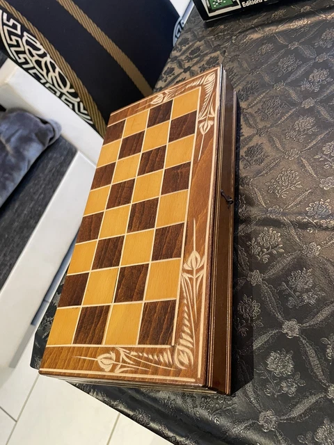 PETIT ÉCHIQUIER EN bois Et Backgammon EUR 10,00 - FR
