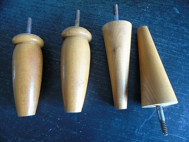 Lot De 4 Pieds Vintage En Bois Pour Meuble, Lit Ou Commode – Années 70