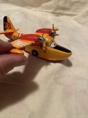 planes fire and rescue lil dipper