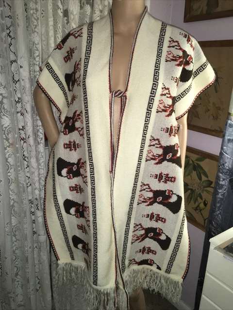 Vintage Reindeer Motif Acrylic Poncho One size