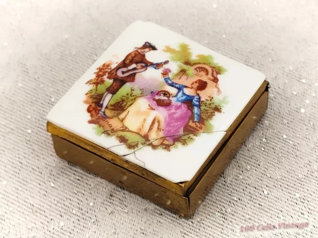 Mascot Courting Couple-Porcelain Topped Metal Vintage-Trinket/Pill Box-4cm