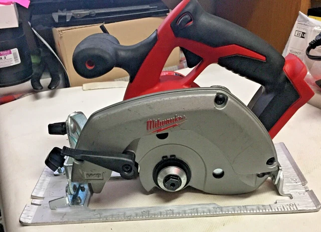 Image of Bosch GKS 65 circular saw at Lowes website