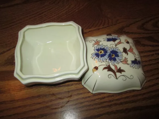 Zsolnay Hungary Porcelain Covered Trinket Box Cornflower Pattern