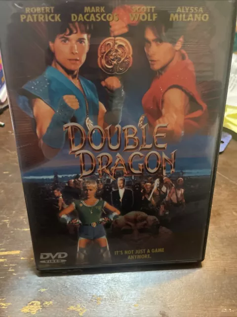 Original Film Title: DOUBLE DRAGON. English Title: DOUBLE DRAGON. Film  Director: JAMES YUKICH. Year: 1994. Stars: SCOTT WOLF; MARK DACASCOS.  Credit: COLUMBIA TRI STAR / VOLLICK, TOM / Album Stock Photo - Alamy