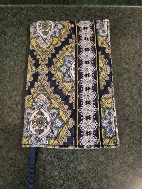 Vera Bradley Cambridge Paperback Book Cover, Retired Pattern