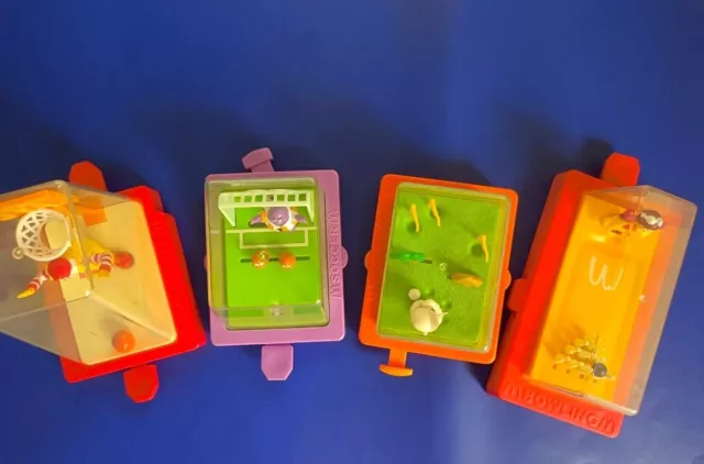 SELTENES McDonalds Happy Meal Toy 2001 Blast, komplettes Set mit 4 Ronald &...