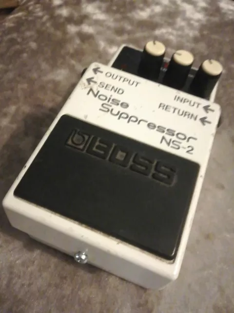 Pédale  BOSS Collector NS-2 Noise Suppressor  Made in Taiwan
