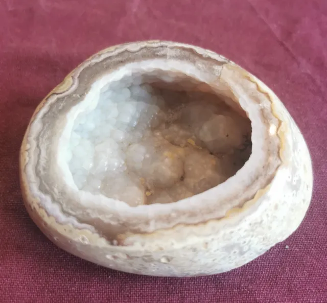 Geode offen , als kleine Schatulle ca. 10 x 5 cm