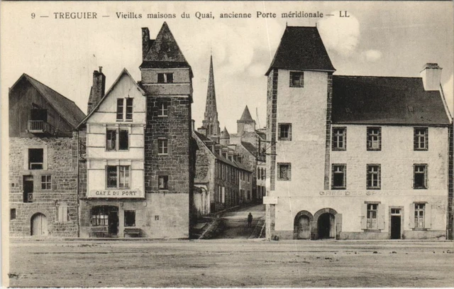 CPA AK Treguier Vieilles Maisons du Quai FRANCE (1139707)