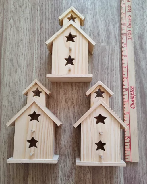 3 Decorative Craft Birdhouses